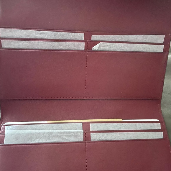 Michael Kors Bancroft Pebbled Calf Leather Continental Wallet - Picture 5 of 6